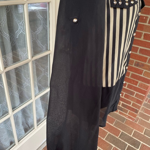 Black and Cream Button Down Shirt with Studded Detail - Picture 3 of 5